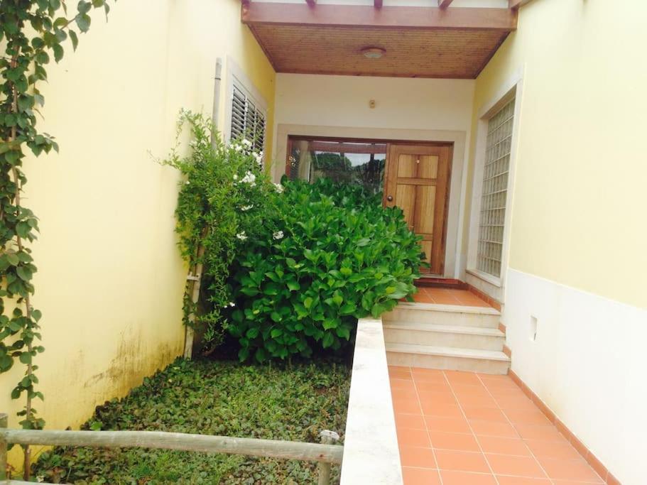 فيلا A Casa Da Lua تومار المظهر الخارجي الصورة