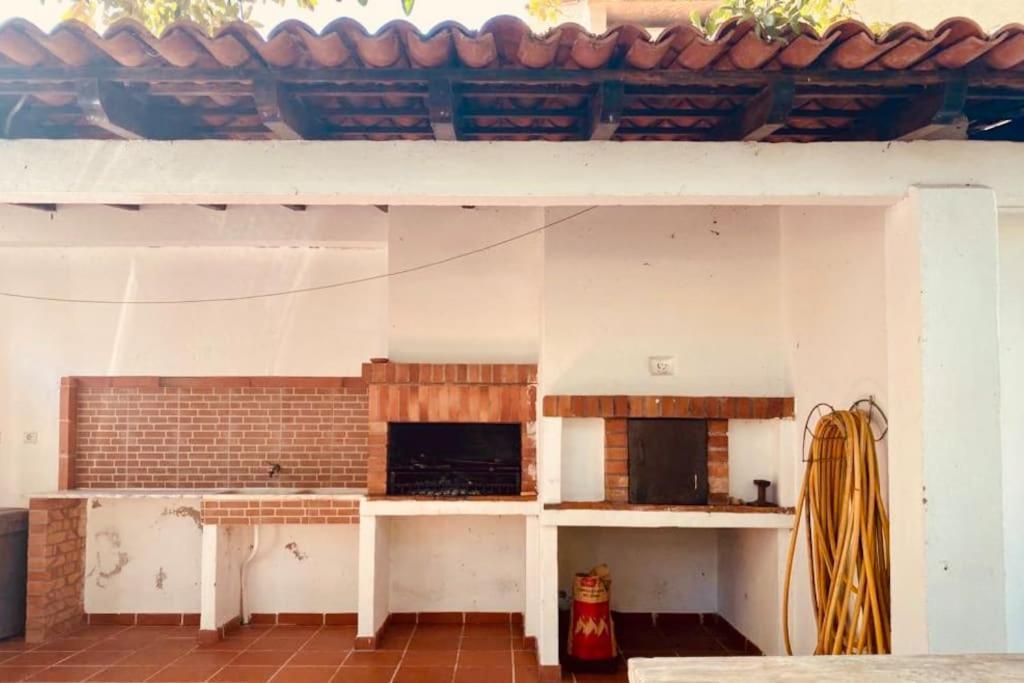 فيلا A Casa Da Lua تومار المظهر الخارجي الصورة