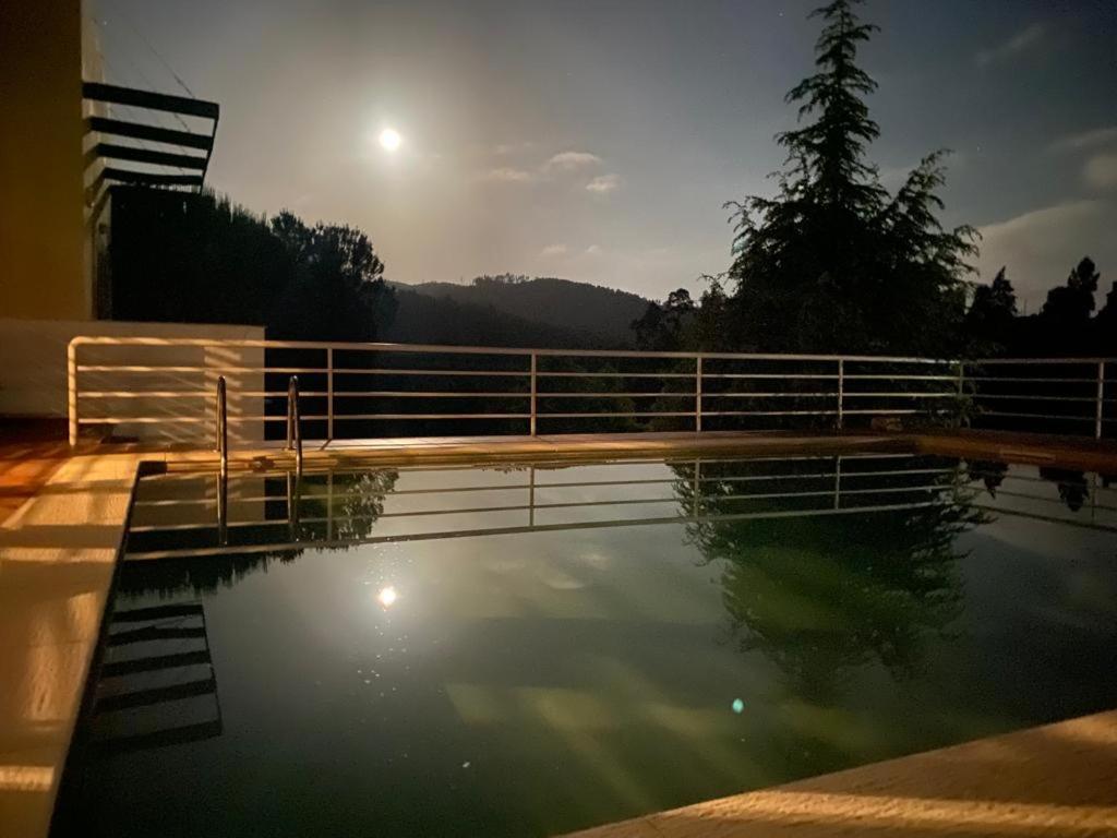 فيلا A Casa Da Lua تومار المظهر الخارجي الصورة